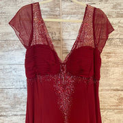 BURGUNDY LONG EVENING GOWN-NEW