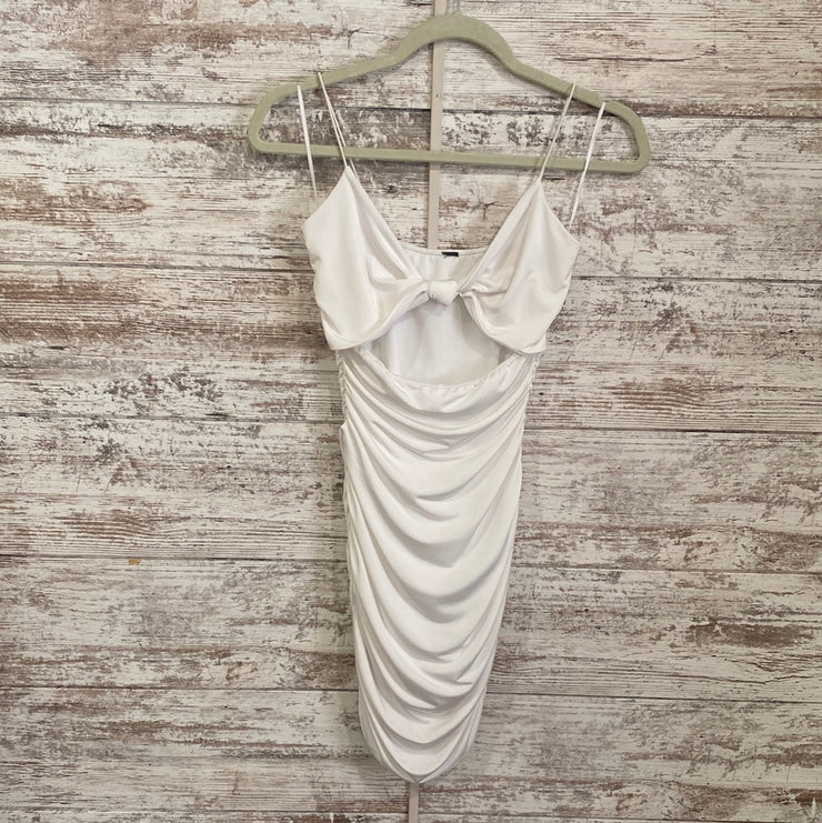 WHITE SHORT DRESS