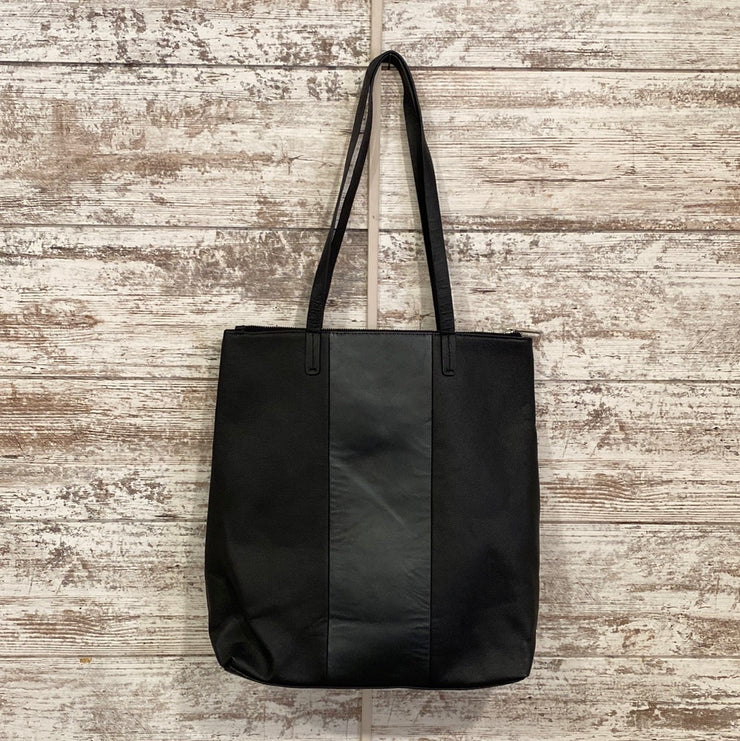 LEATHER HANDBAG (NEW)