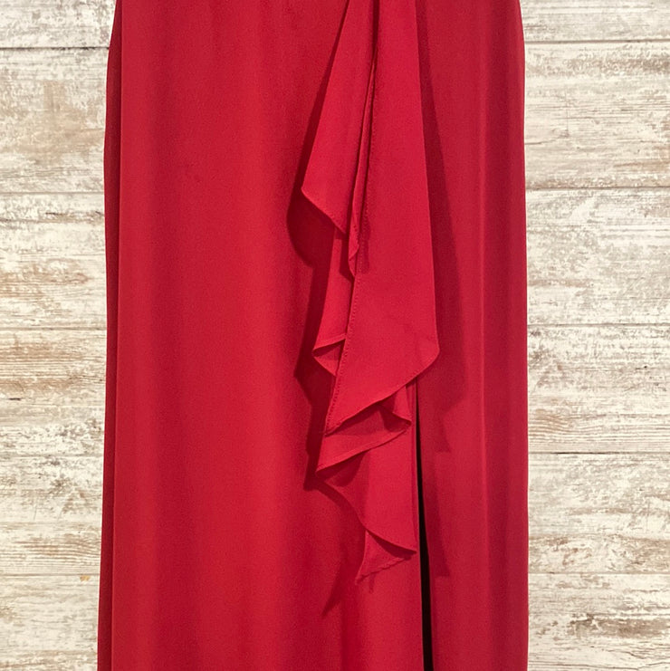 BURGUNDY LONG EVENING GOWN