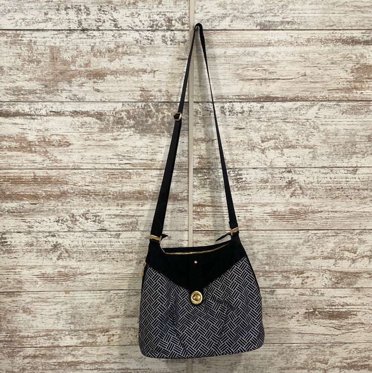 BLACK/WHITE PURSE $110