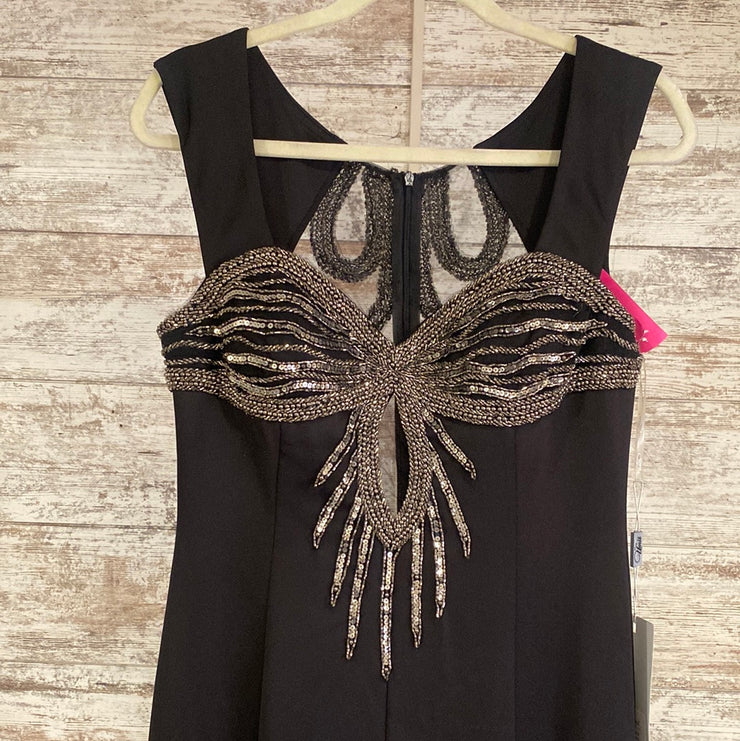 BLACK LONG EVENING GOWN (NEW)