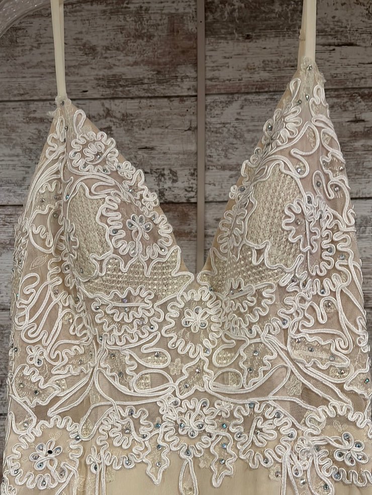 IVORY LONG EVENING GOWN