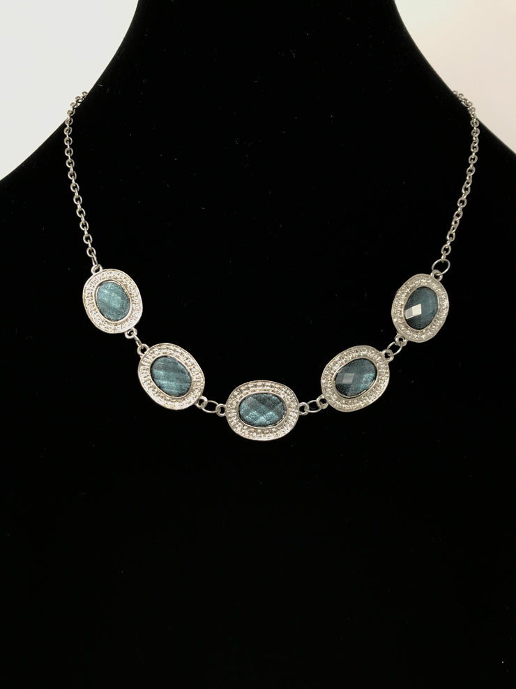 SILVER W/ BLUE GEMS NECKLACE