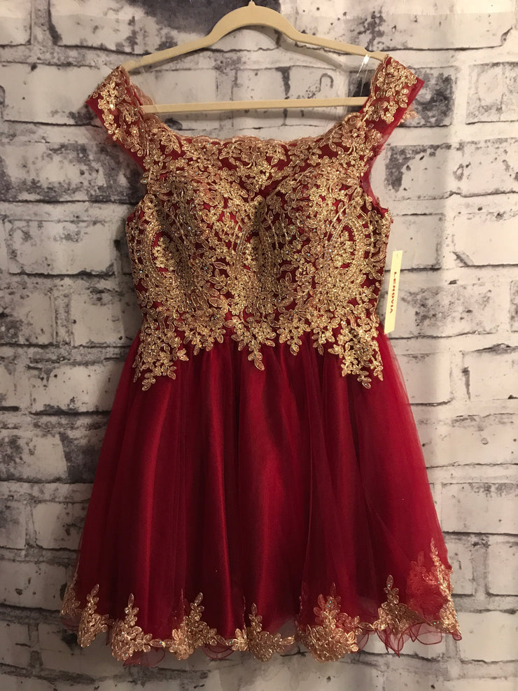 NEW - RED/GOLD SHORT DRESS Savvy Seconds Boutique NEW - RED/GOLD SHORT DRESS Savvy Seconds Boutique