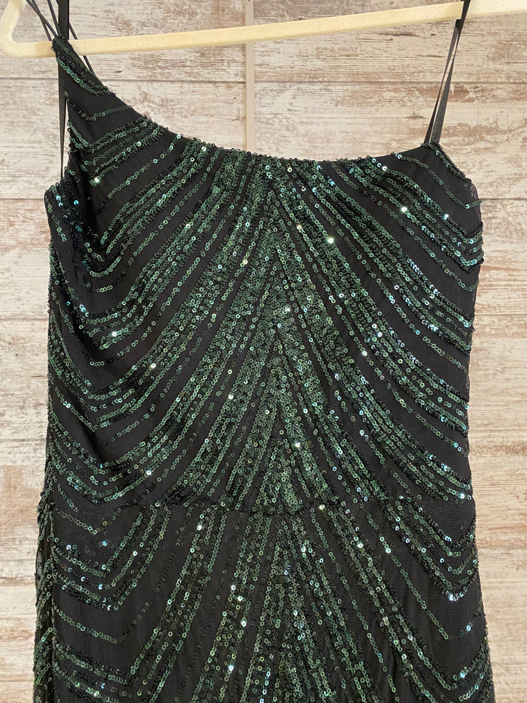 GREEN SPARKLY LONG DRESS (NEW)