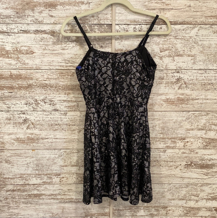 GRAY/BLACK SPARKLY SHORT DRESS