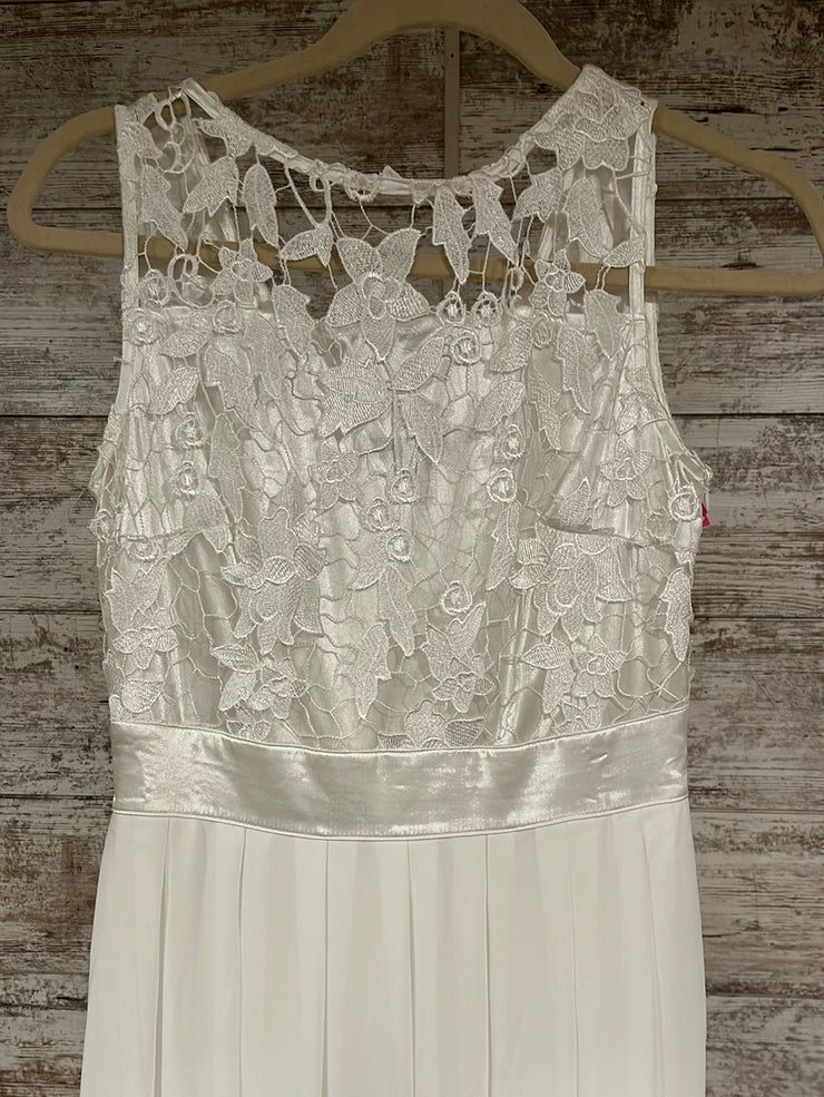 WHITE LONG EVENING GOWN