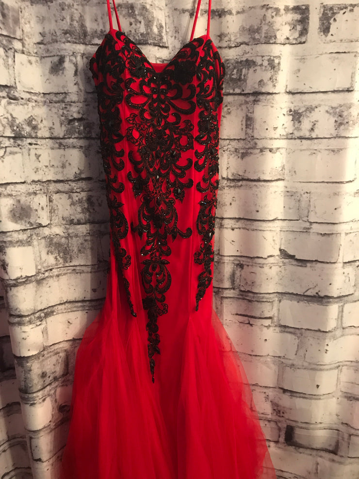 RED/BLACK BEADED MERMAID