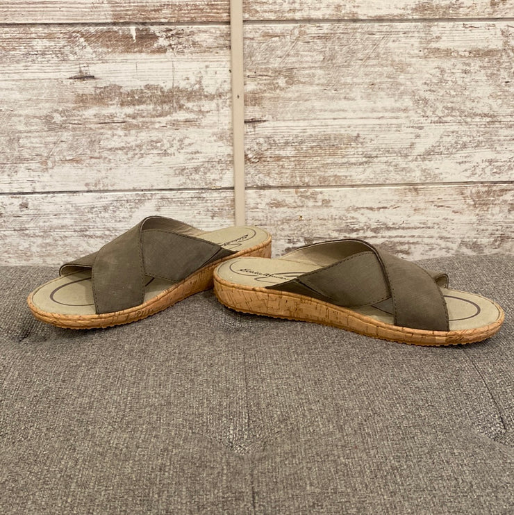 GREEN SANDALS $90 (NEW)