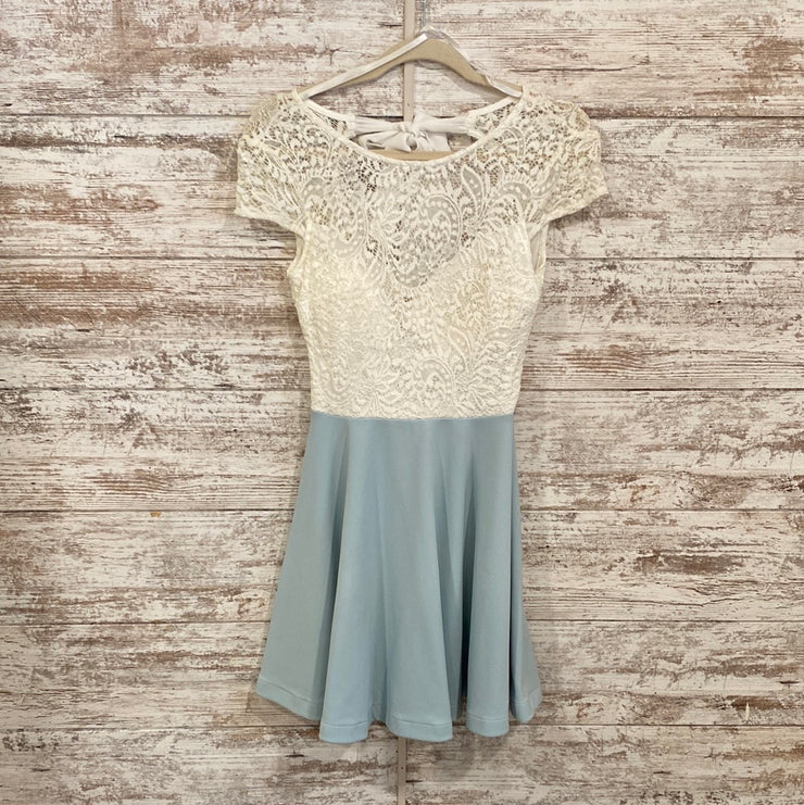 GREEN/WHITE SHORT DRESS