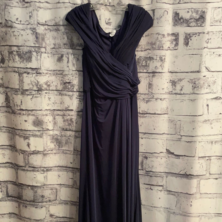 NAVY LONG EVENING GOWN