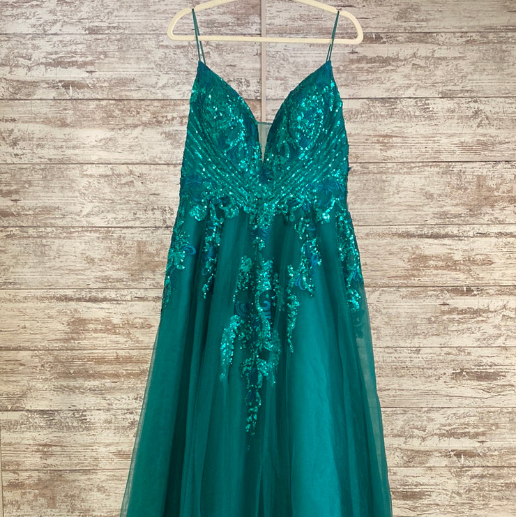 GREEN SPARKLY A LINE GOWN