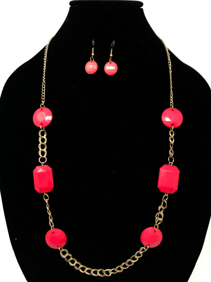 GOLD/HOT PINK BEADED NECKLACE