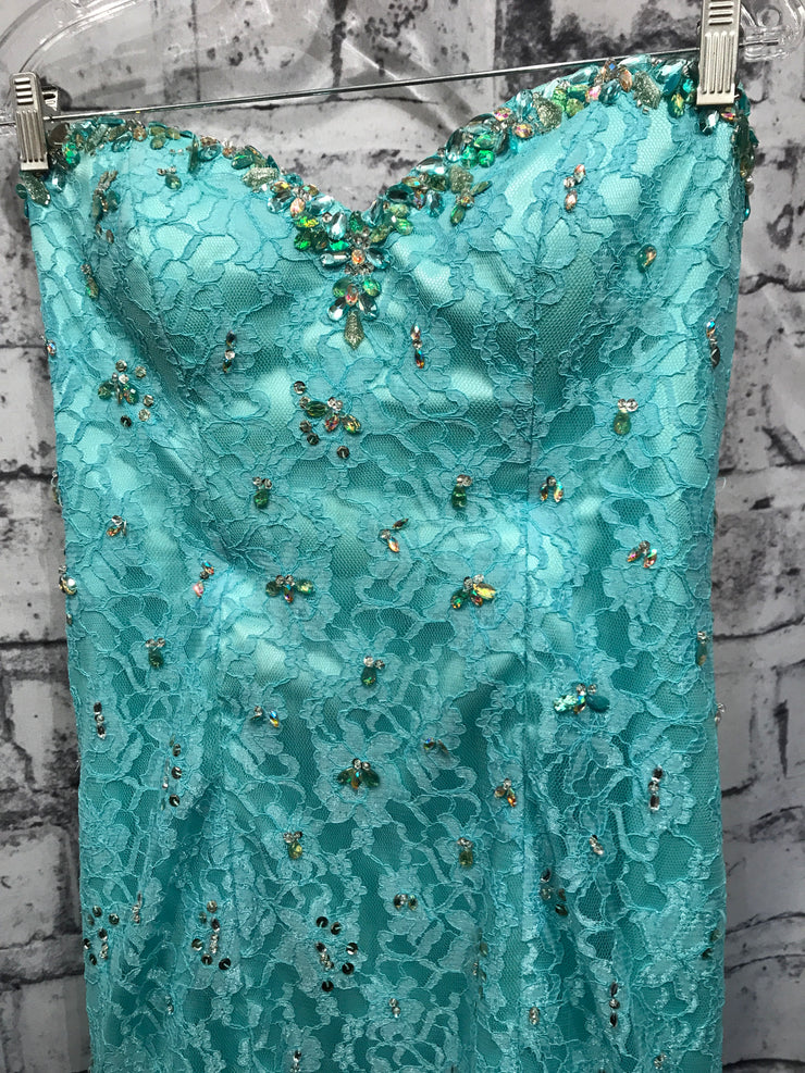 TURQUOISE MERMAID GOWN