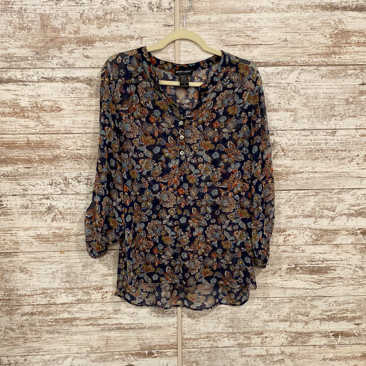 NAVY/FLORAL LONG SLEEVE TOP