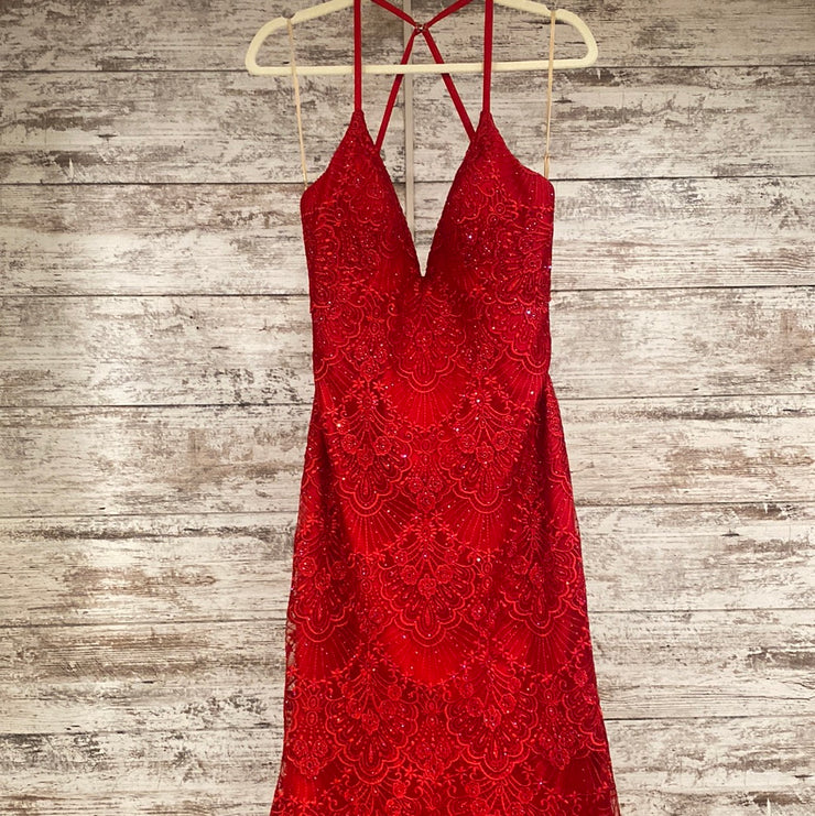 RED LACE MERMAID GOWN