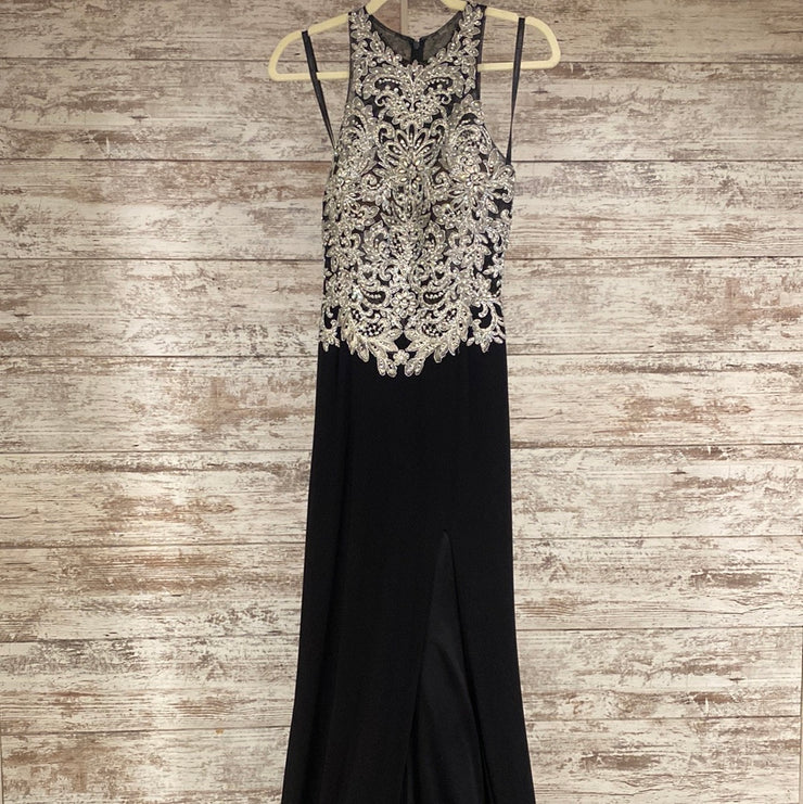 BLACK/SILVER LONG EVENING GOWN