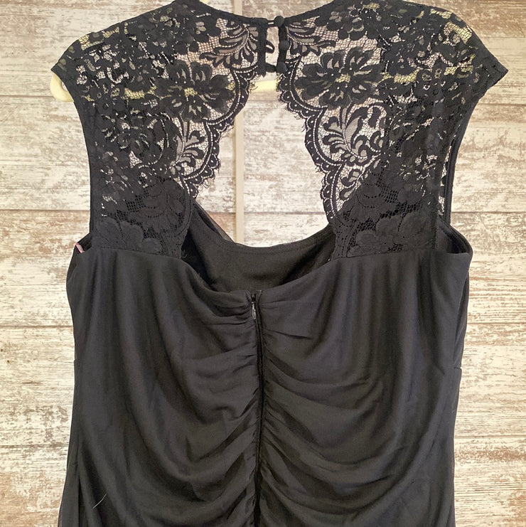 BLACK LONG EVENING GOWN