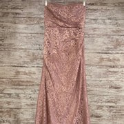 PINK LACE LONG EVENING GOWN