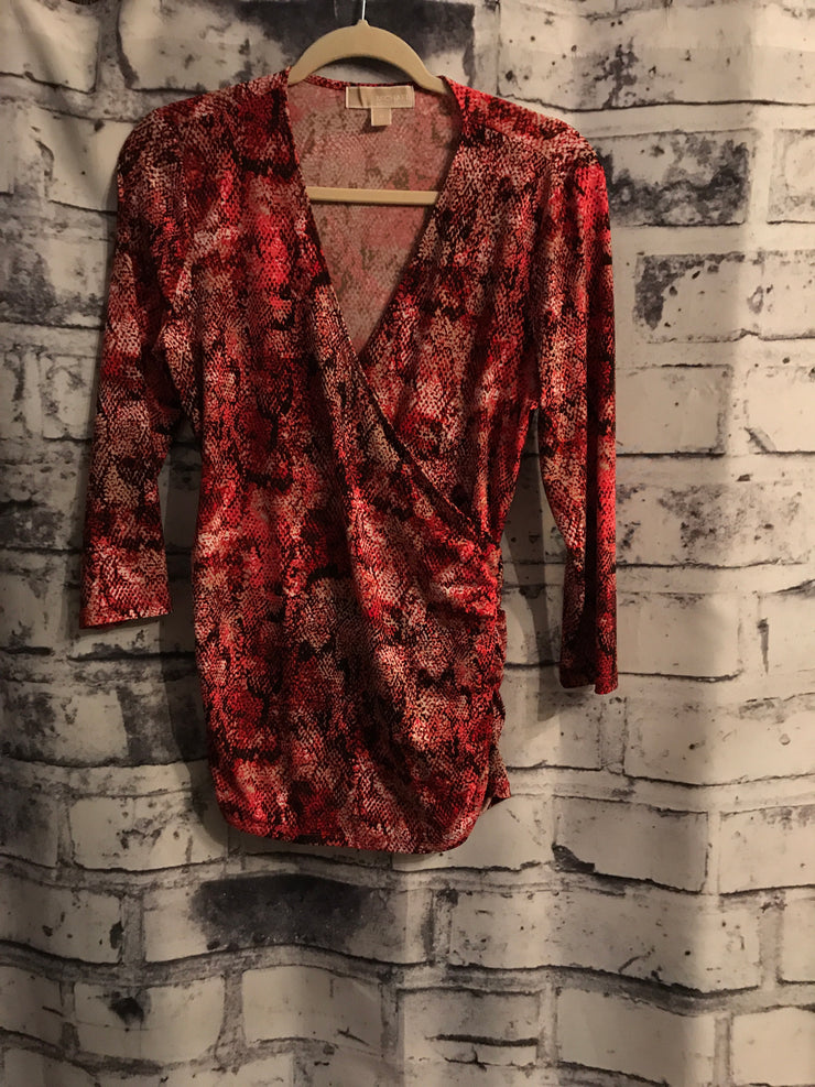 RED PATTERN LONG SLEEVE TOP
