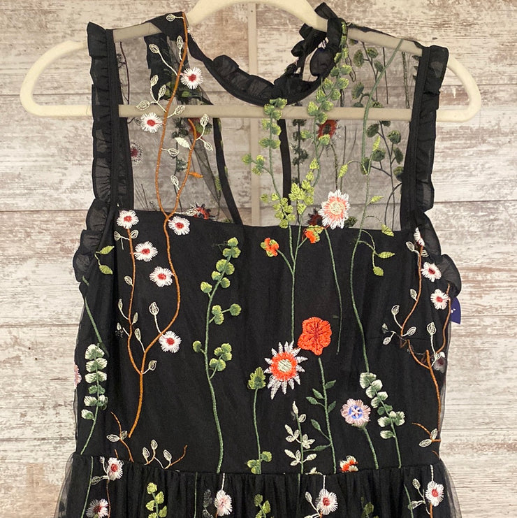 BLACK/FLORAL A LINE GOWN