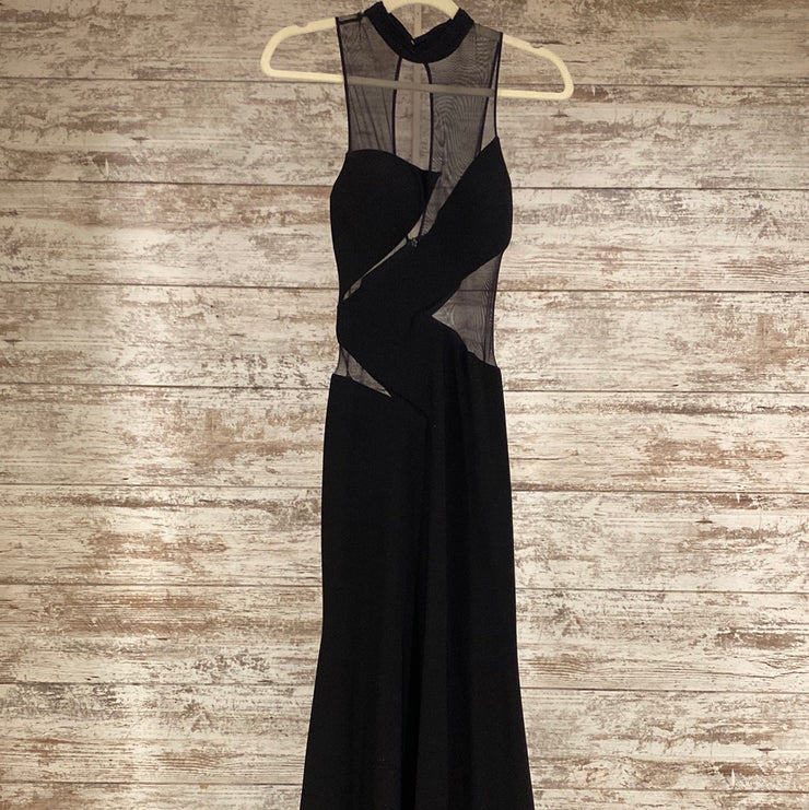BLACK LONG EVENING GOWN