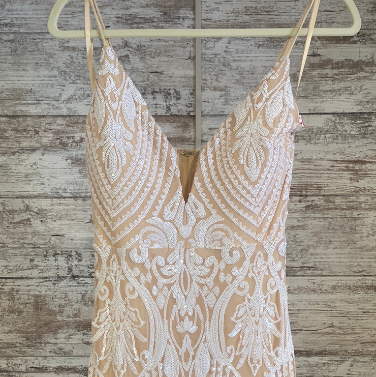 IVORY/NUDE LONG EVENING GOWN