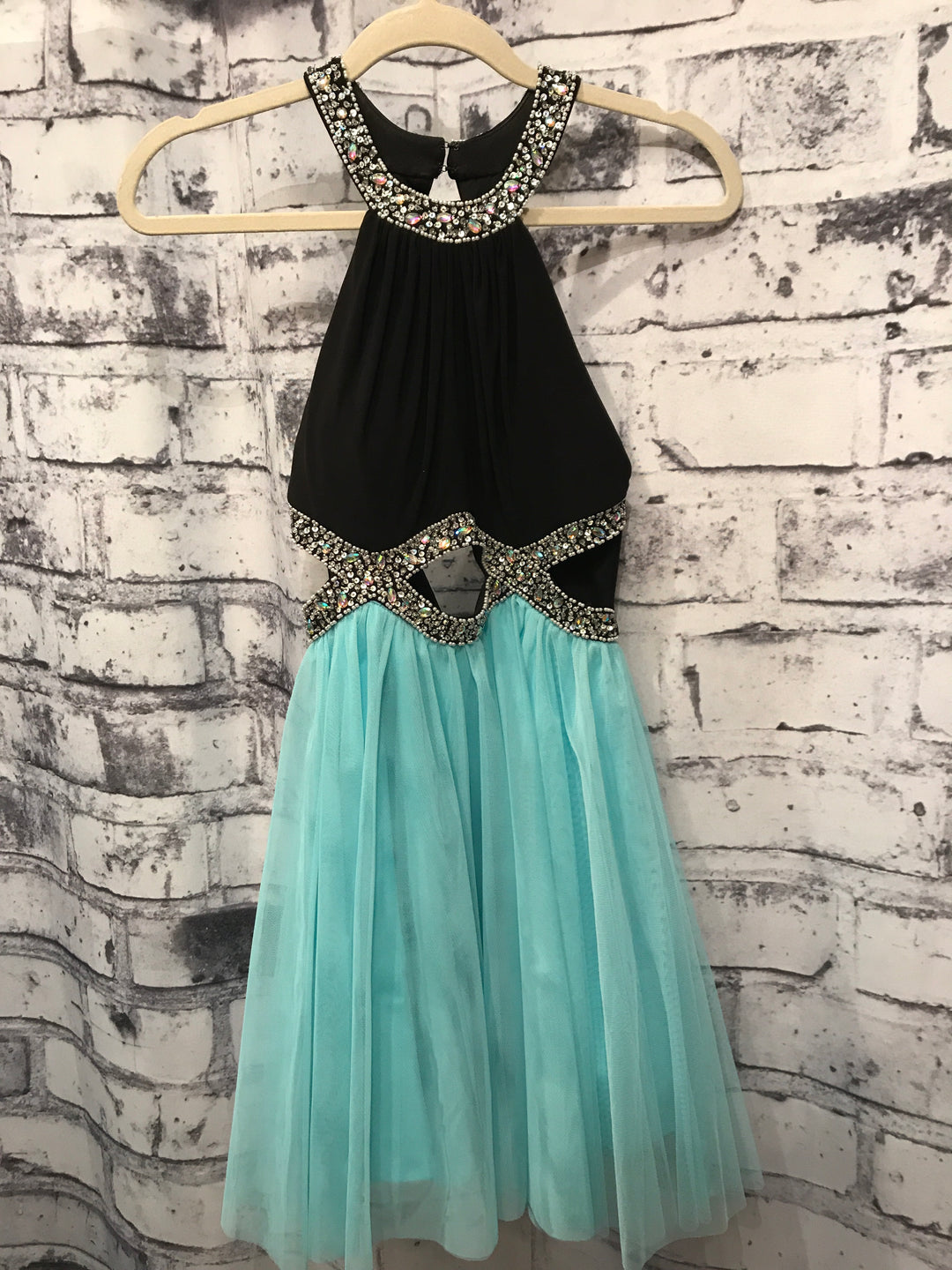 BLACK/TURQUOISE SHORT DRESS – Savvy Seconds Boutique