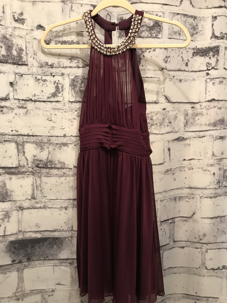 BURGUNDY SHORT DRESS