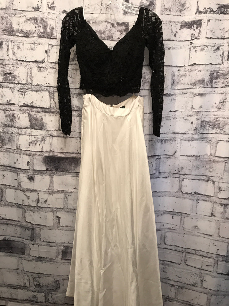 BLACK/WHITE LONG DRESS SET