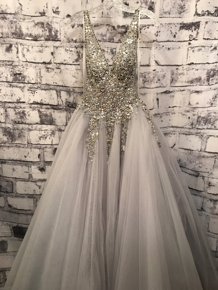 GRAY PRINCESS W/CRYSTALS GOWN