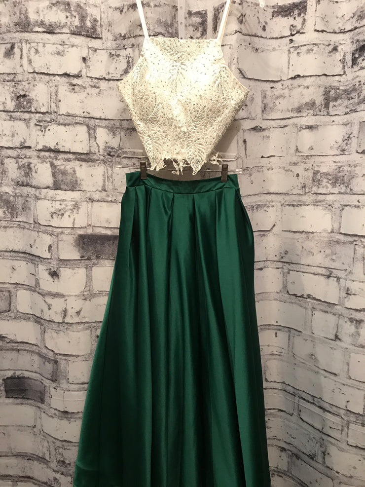 GREEN/WHITE 2 PIECE ALINE GOWN